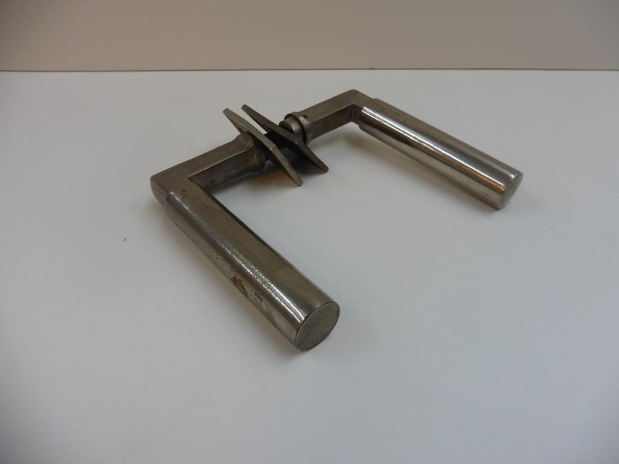 door handle