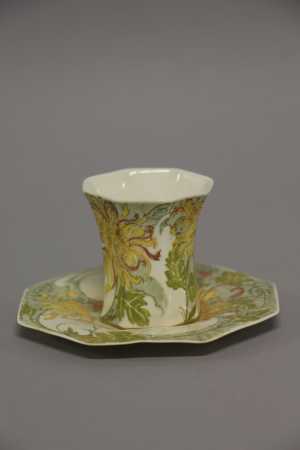 cup-and-saucer