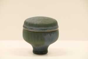 covered-jar