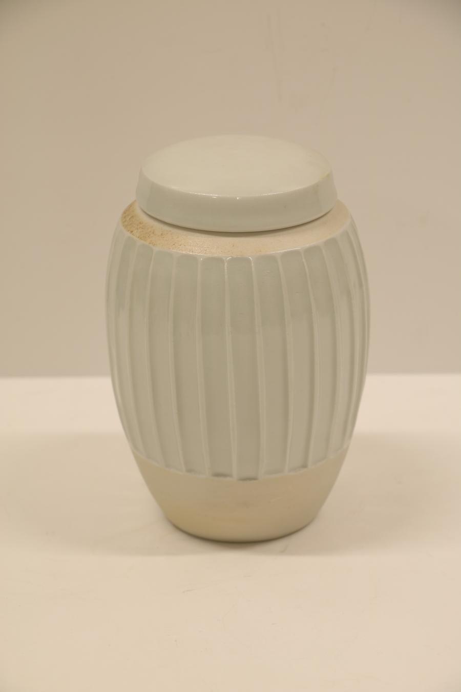 covered jar