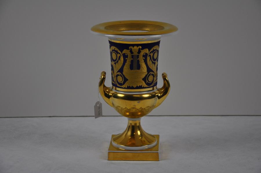 vase