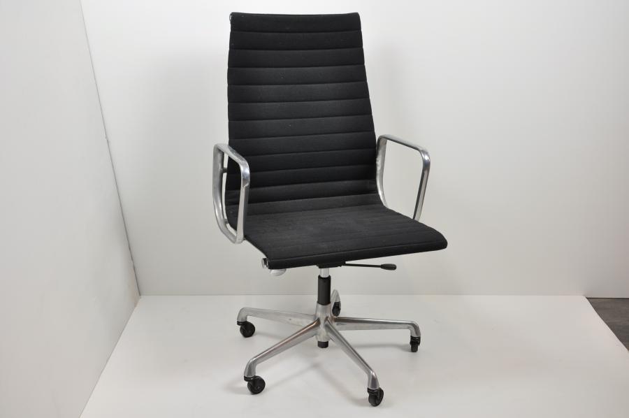 Aluminium Chair