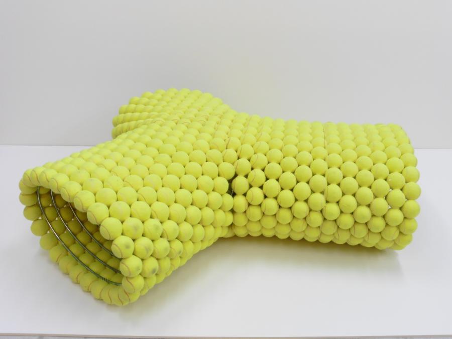 Tennisball Bench