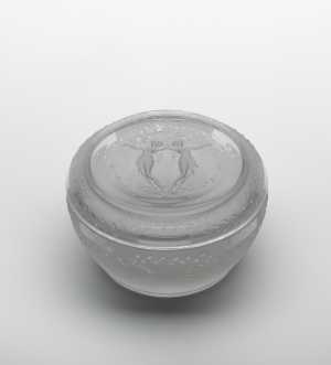 lidded-box