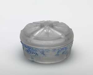lidded-box