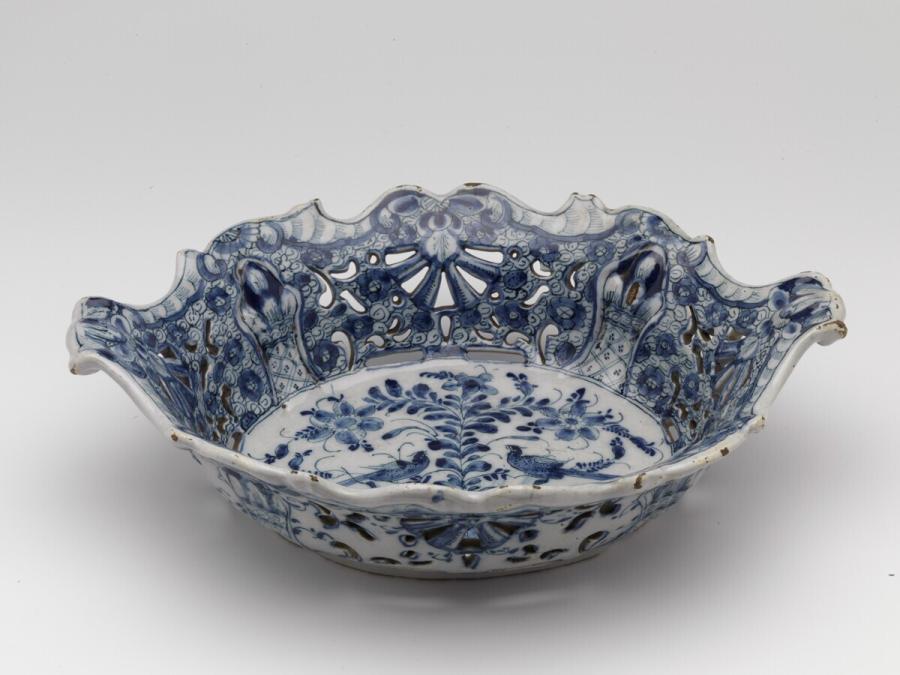fruit dish