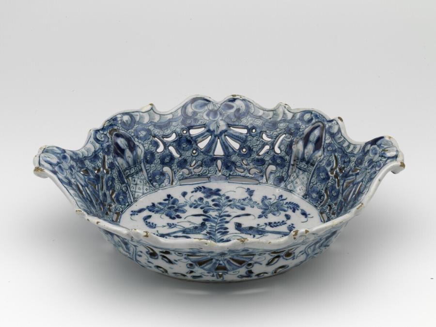 fruit dish