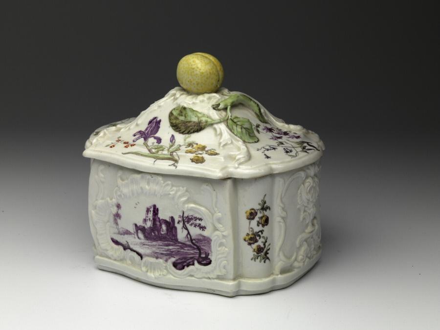 tobacco jar
