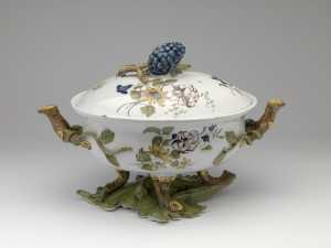tureen