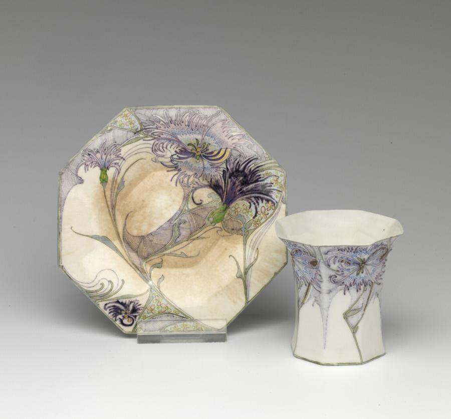 cup and saucer