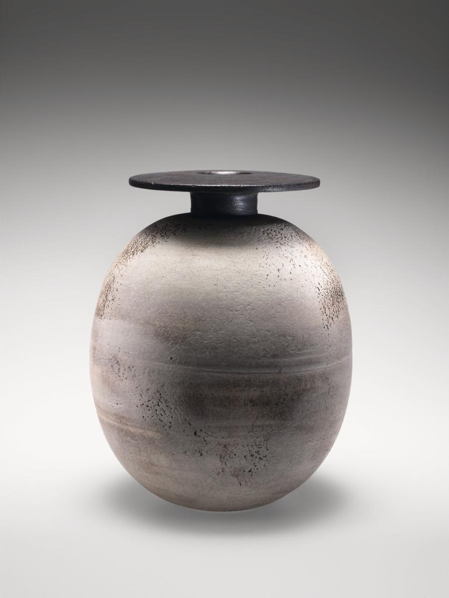 Large aryballos