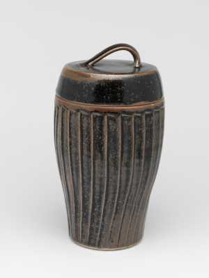 covered-jar