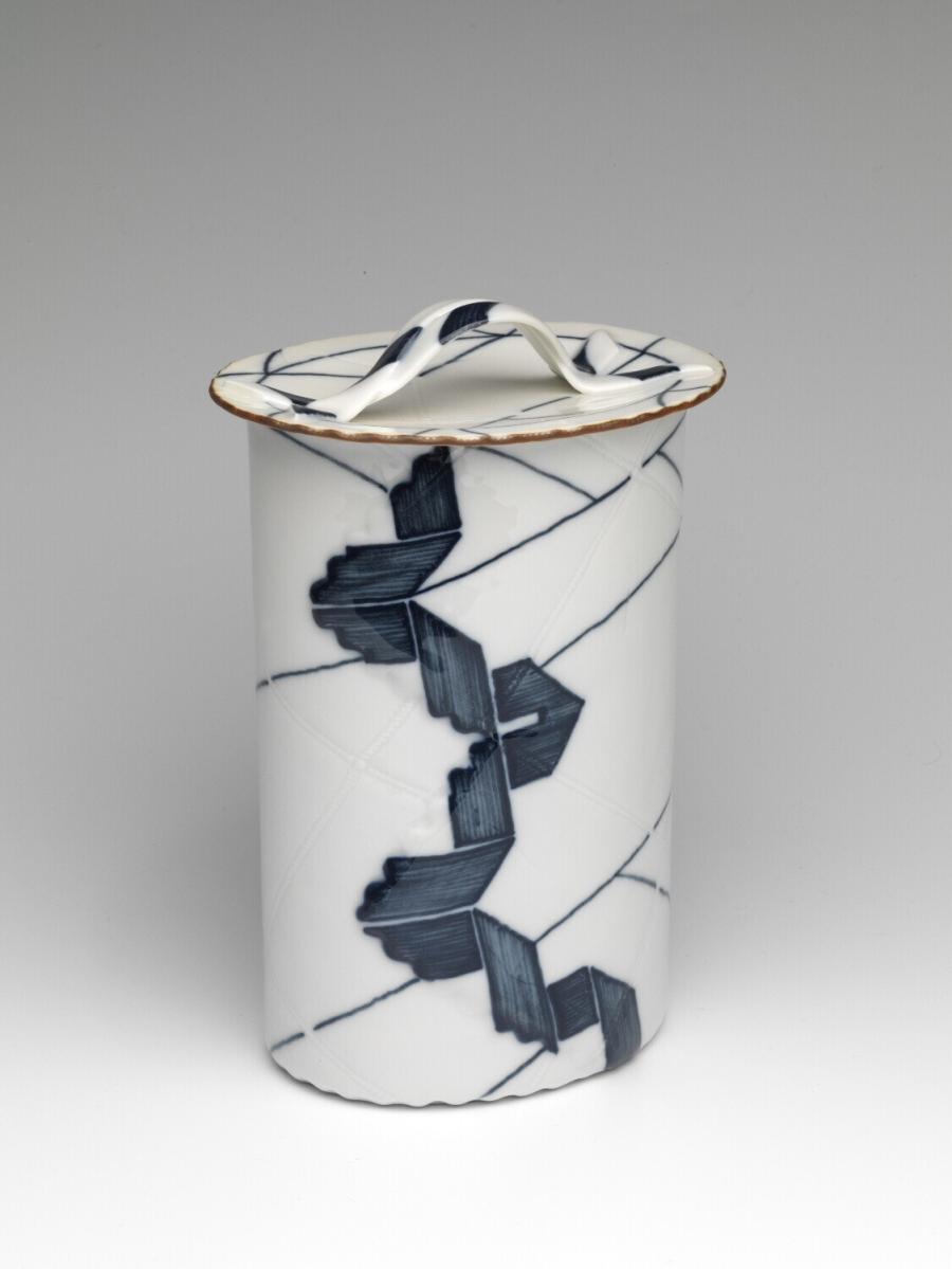covered jar