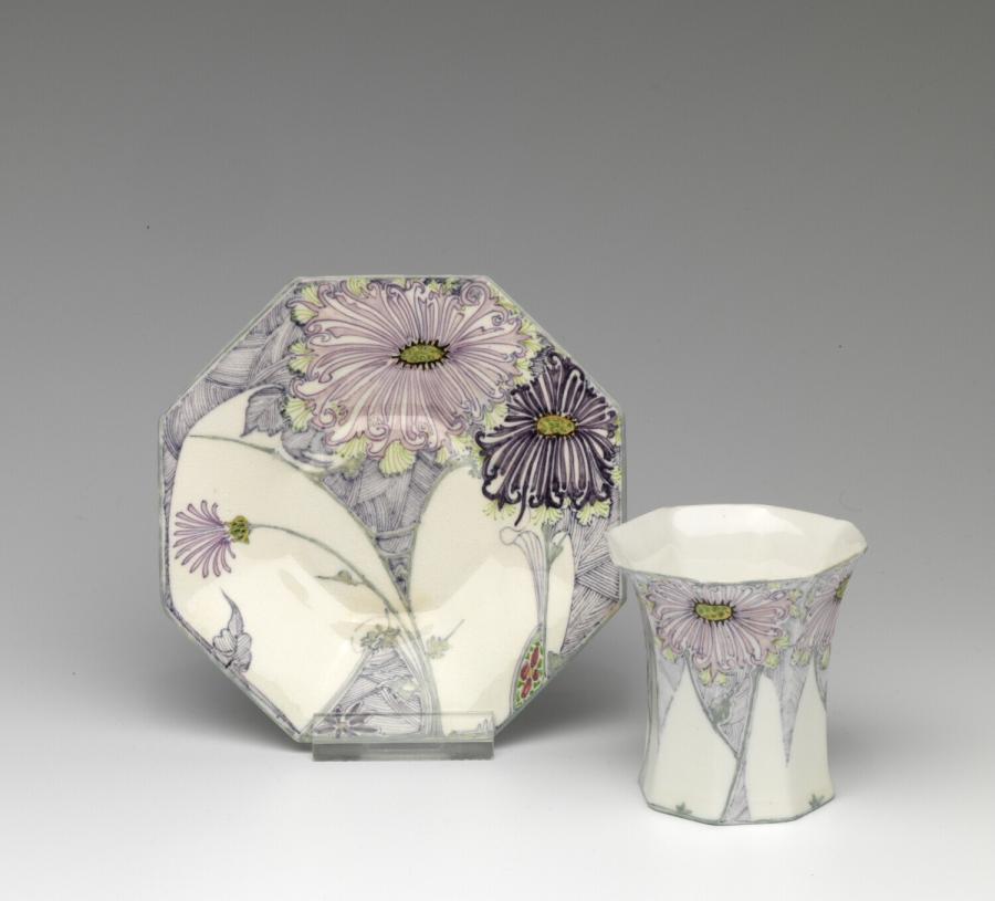 cup and saucer