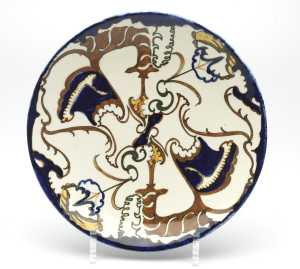 decorative-dish