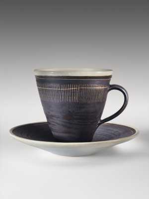 cup-and-saucer