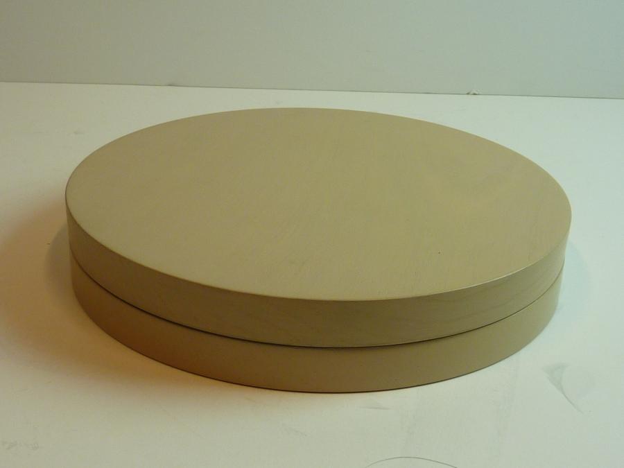 lidded box