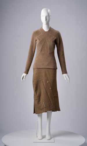 damesblouse-uit-de-collectie-fake-couture