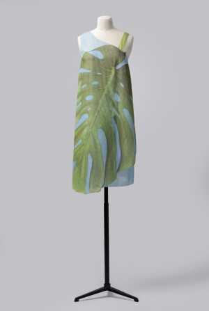 jurk-met-vingerplantdecor
