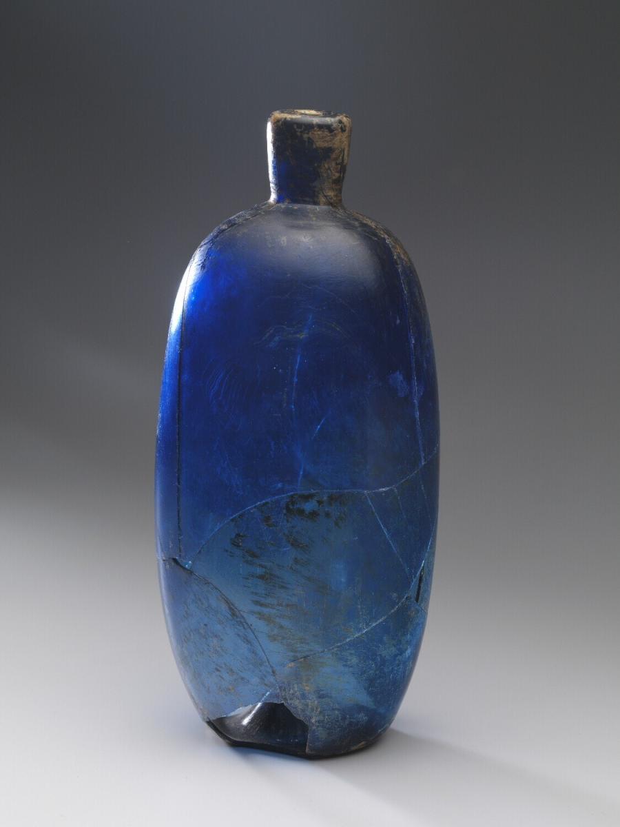 perfume bottle