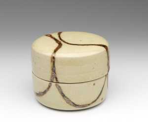 covered-jar