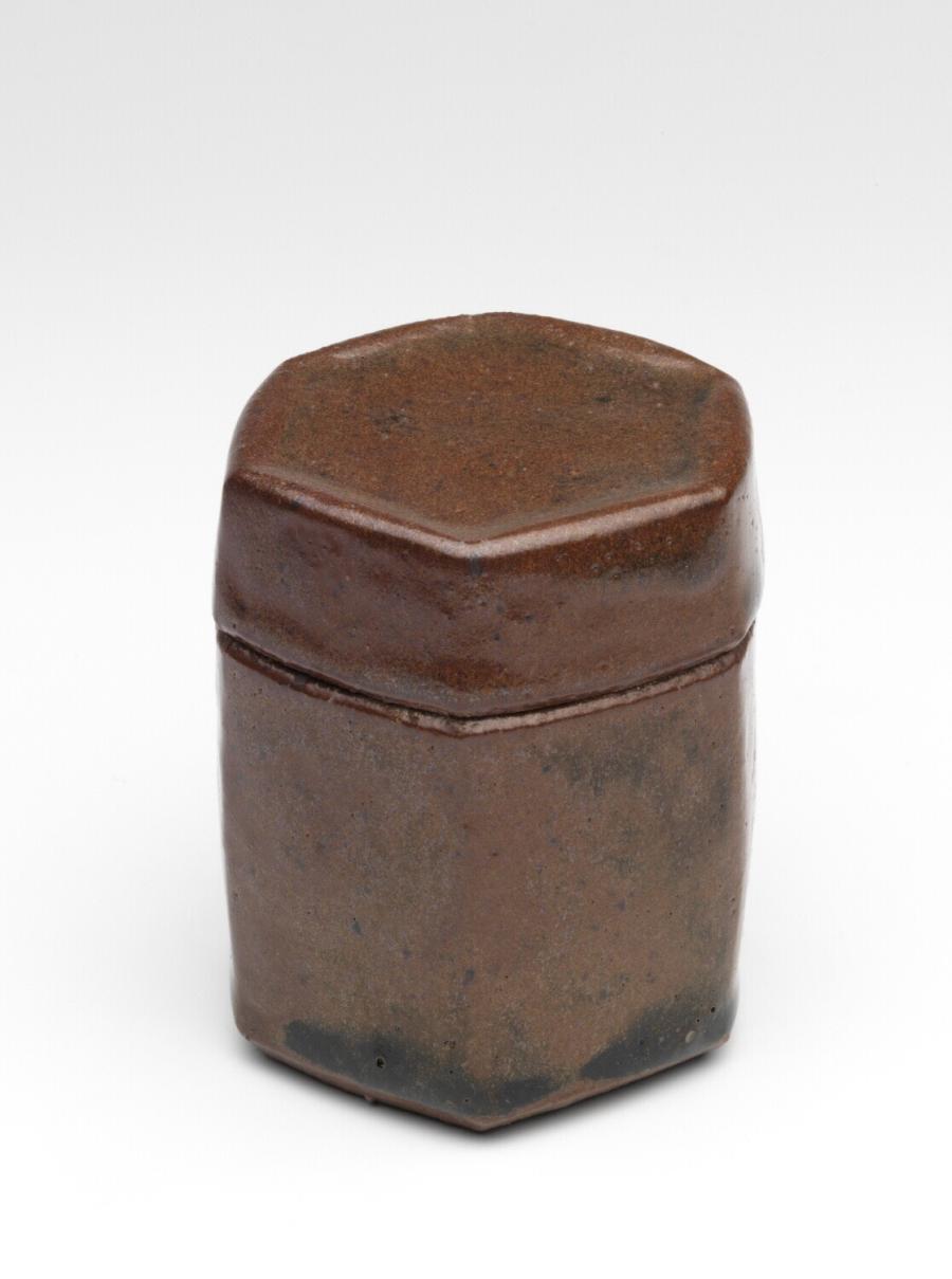 covered jar