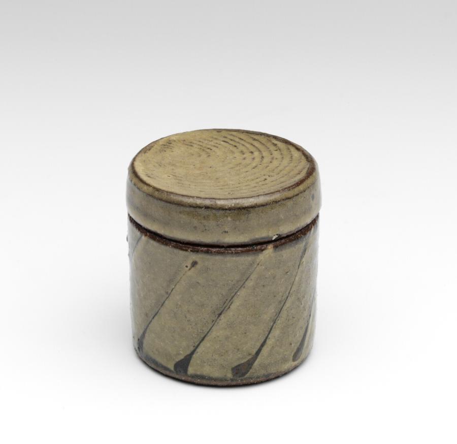 covered jar