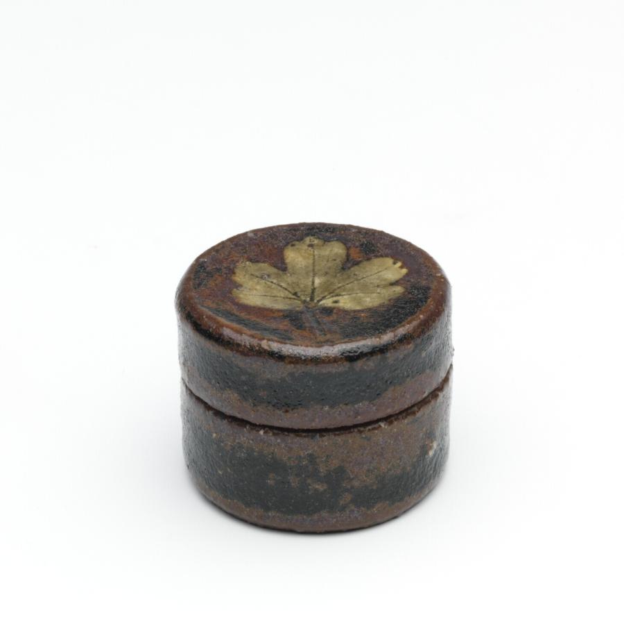 covered jar