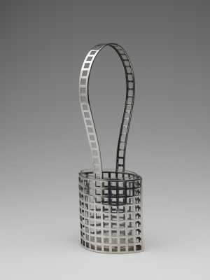 handled-basket