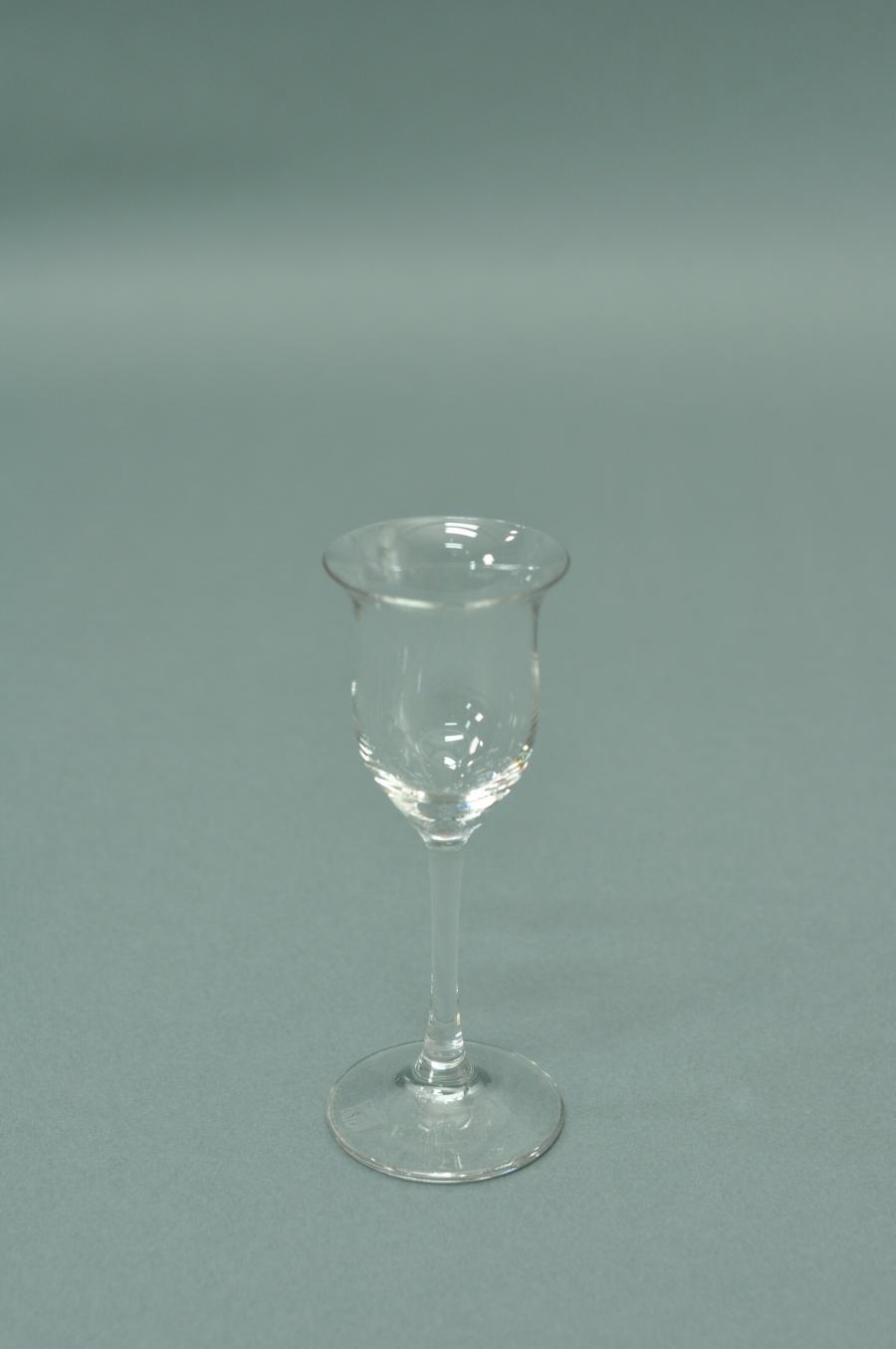 liqueur glass