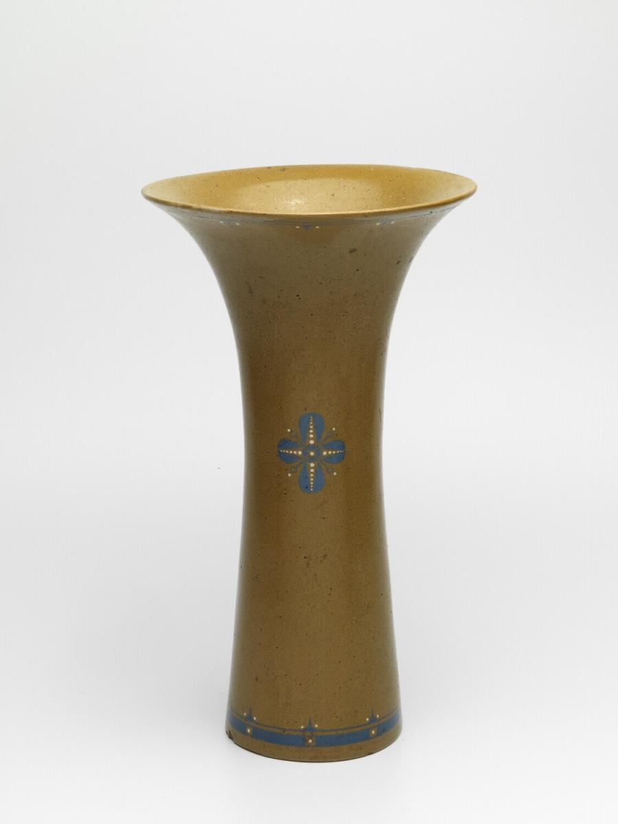 vase