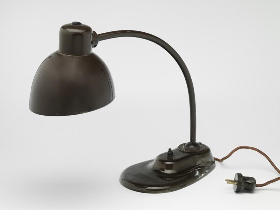 desk lamp