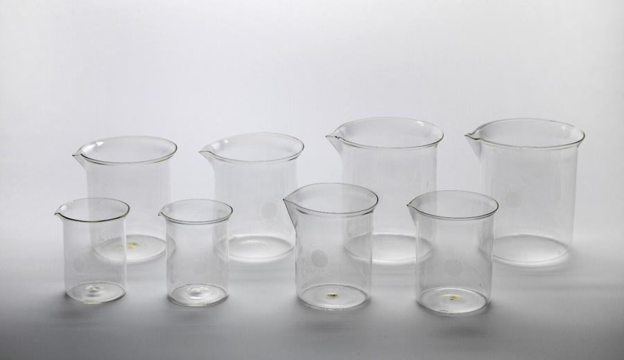 measuring cup