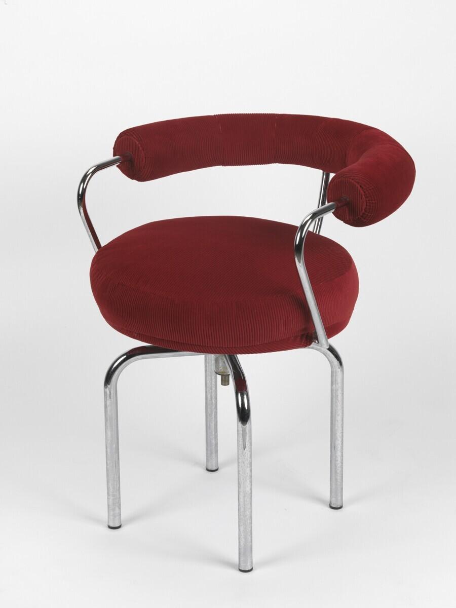 Swivel Chair, B 302