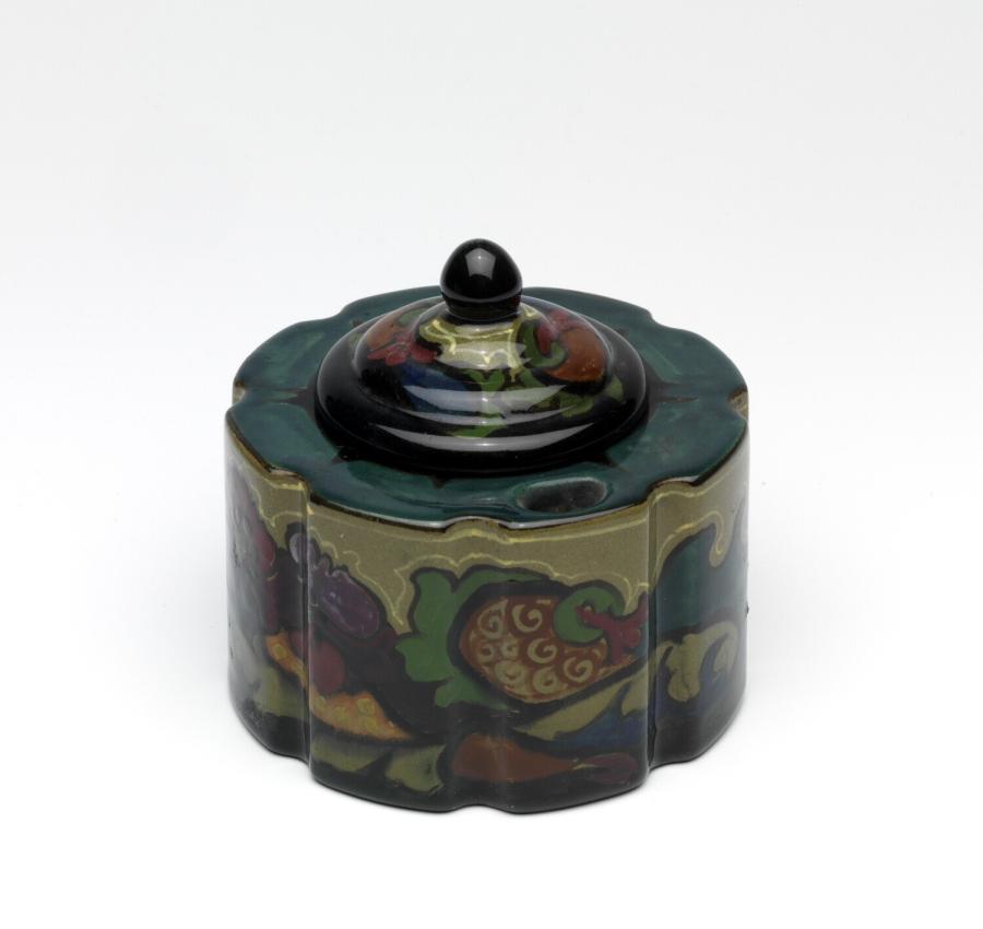 ink pot