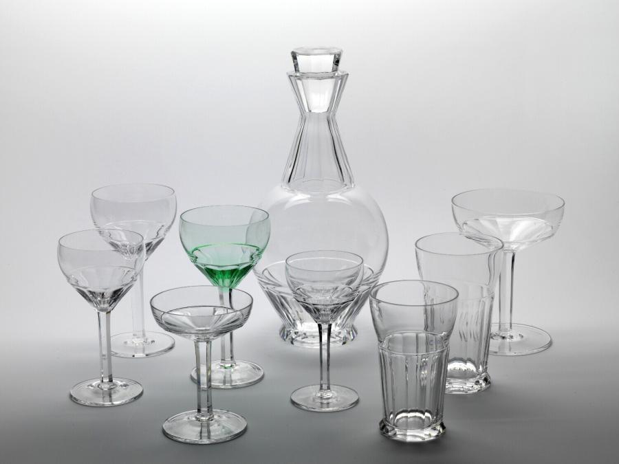 drinkware