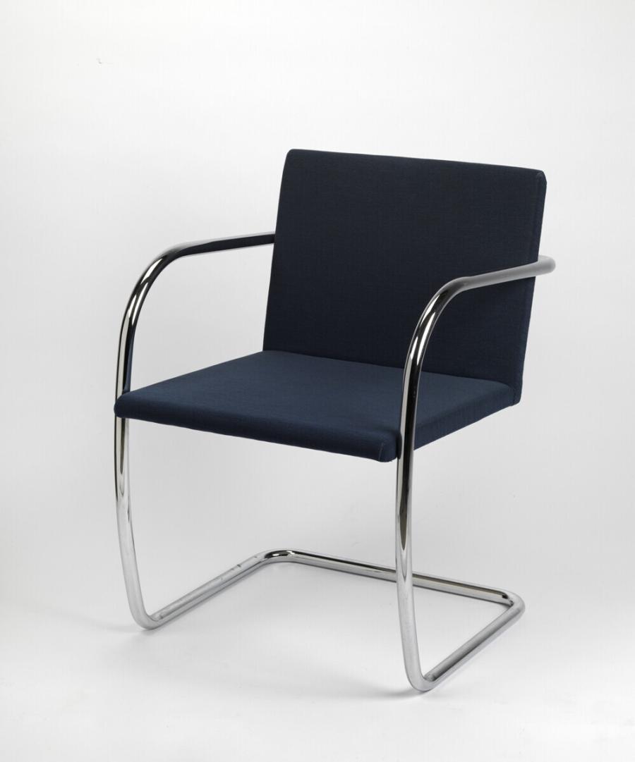 Brno chair