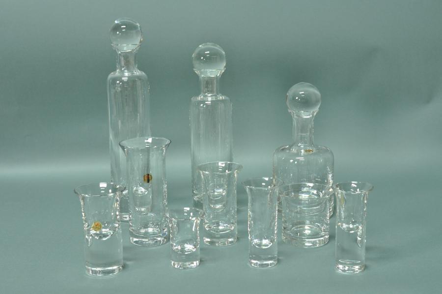 glass service and glassware