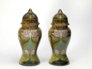 covered-jar
