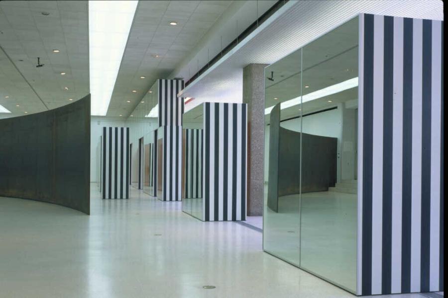 D’une place l’autre: Placer, déplacer, ajuster, situer, transformer. Travail in situ. Museum Boijmans Van Beuningen 1993-1996