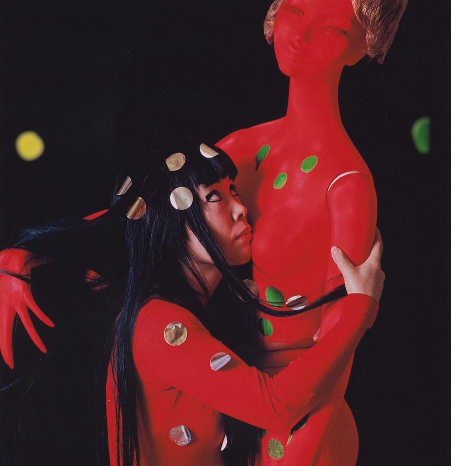 Performance Kusama (Internationale Galerij Orez, Den Haag)