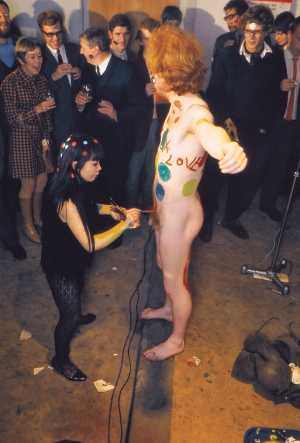 performance-kusama-societeit-novum-delft