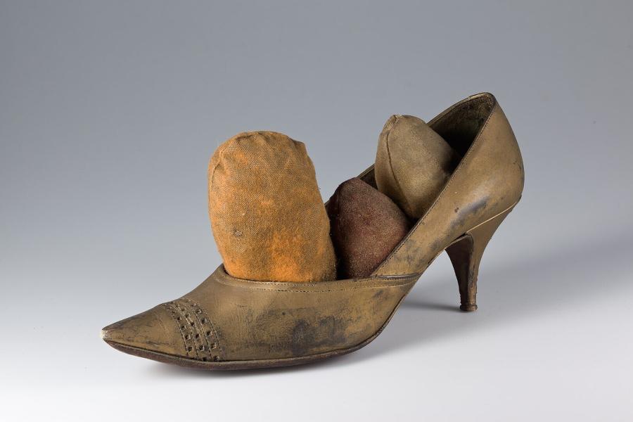Shoe (Schoen)