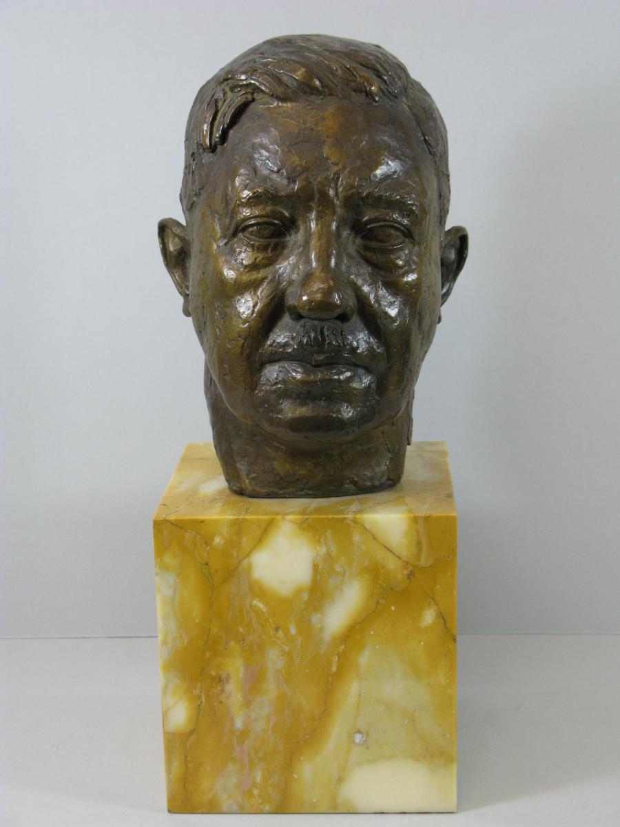 sculpture