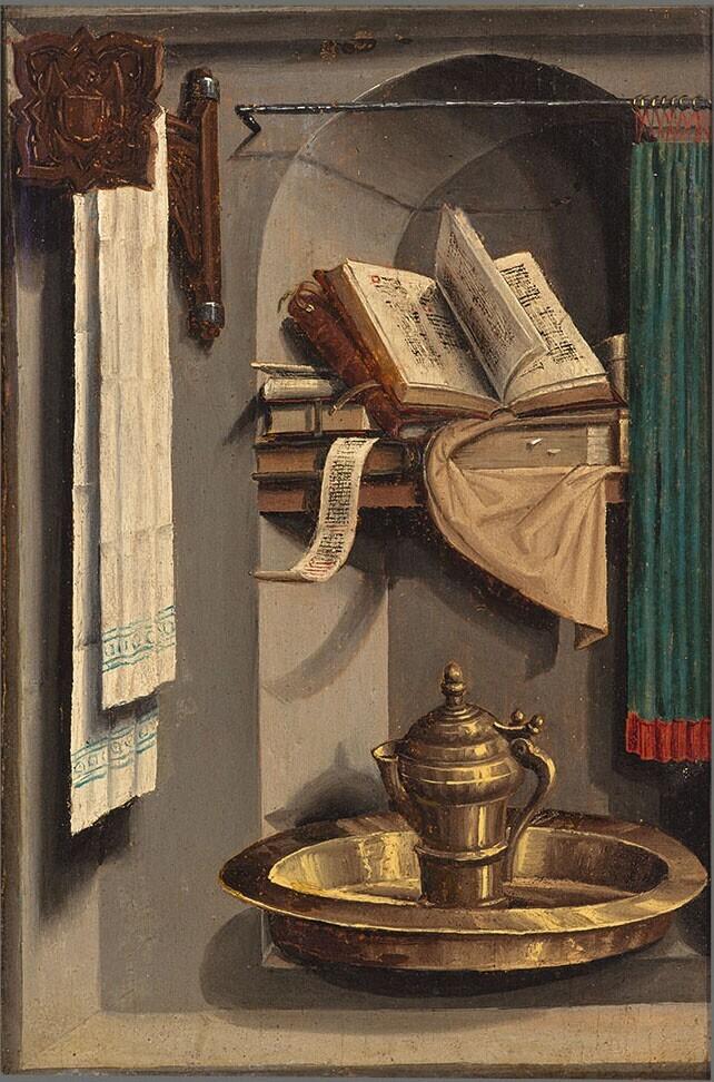 Stilleven met boeken en wasbekken in een nis