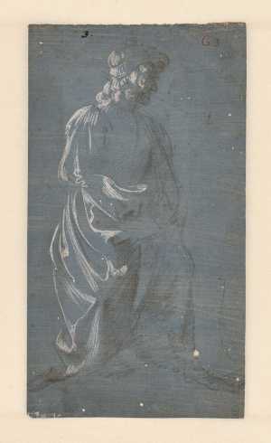 seated-man-looking-right