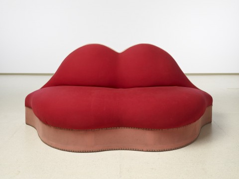 Salvador Dalí, Mae West Lips Sofa, 1938, collection Museum Boijmans Van Beuningen.