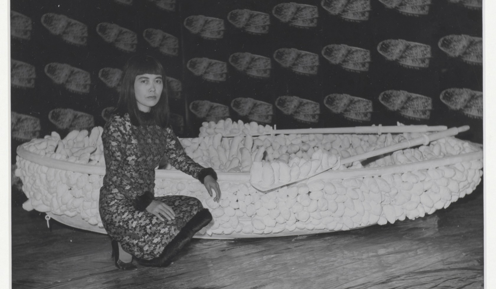Fig. 2 Yayoi Kusama with 'One Thousand Boats Show' (1963) at Stedelijk Museum Amsterdam in 1965. Photo: Anonymous. Collection: Museum Boijmans Van Beuningen, Rotterdam