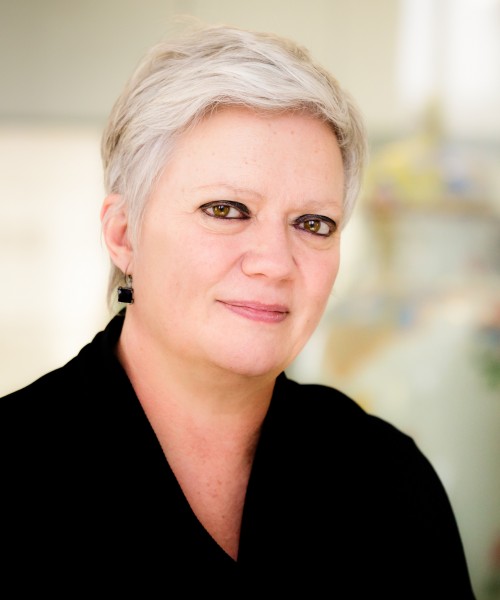 Alexandra van Dongen - Curator Pre-industrial design - dongen@boijmans.nl